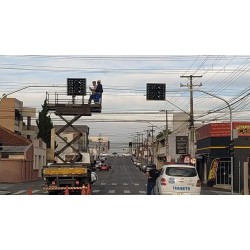 Deptran alerta para a instalação dos novos semáforos sincronizados